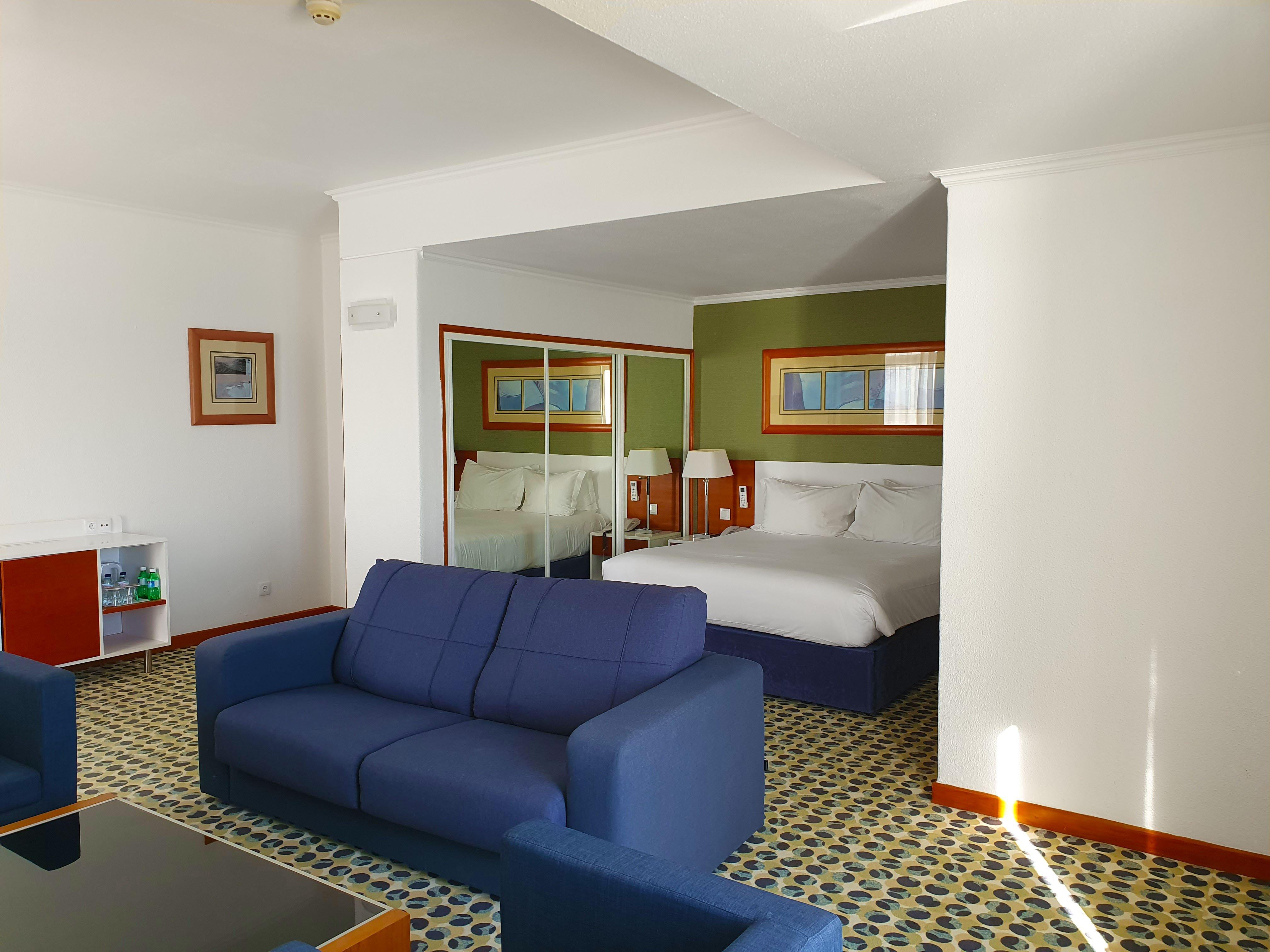 Holiday Inn Algarve - Armacao De Pera, An Ihg Hotel Exterior foto