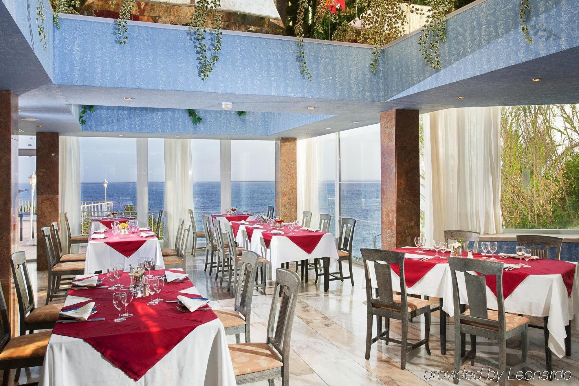 Holiday Inn Algarve - Armacao De Pera, An Ihg Hotel Restaurant foto